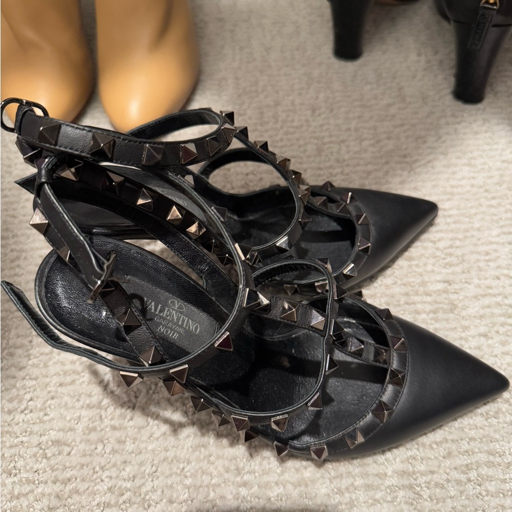 Valentino Garavani Women's Rockstud Ankle
Strap Pumps Leather 100